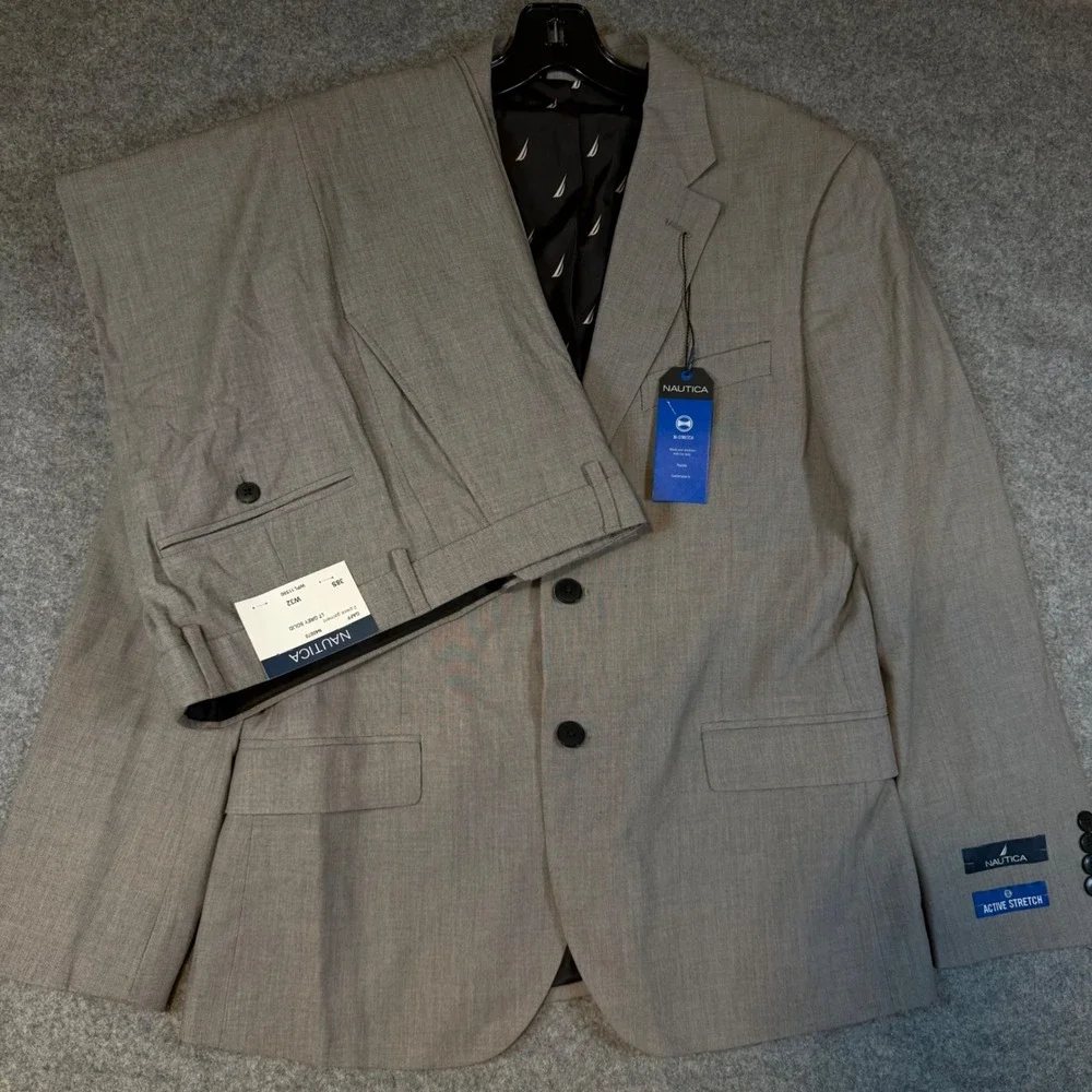 Nautica Mens 2 Piece Suit 38S W32 Light Grey Solid Active Bi-Stretch Modern Fit
